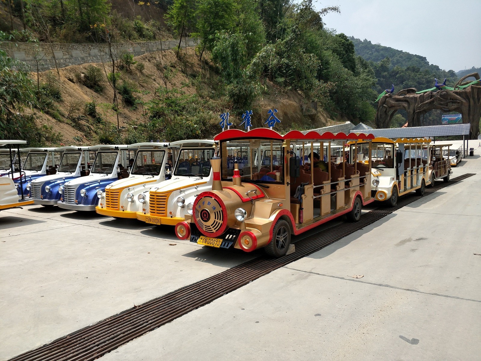 云南觀光車 忠輝觀光車